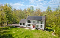 225 Bethmour Road, Bethany, CT 06524