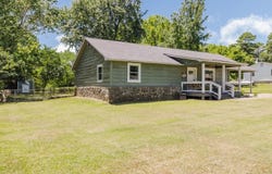 207 Elaine Street, Benton, AR 72015