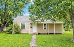 116 Montgomery Street, Greenfield, MO 65661