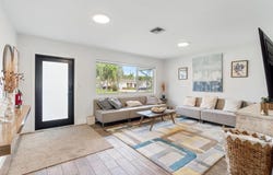 2240 NE 37th St, Lighthouse Point, FL 33064