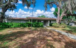 25 Forest Hill Court, Avon Park, FL 33825