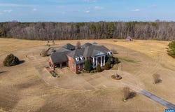 30253 CAMP PKWY, COURTLAND, VA 23837