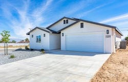 932 W BURNS, Ridgecrest, CA 93555