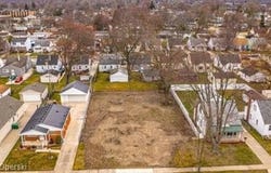 6150 Gilman Street, Garden City, MI 48135