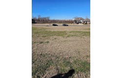 326 Bevly Lake Drive, Bossier City, LA 71111