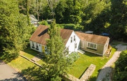 99 Highview Avenue, Hopkinton, RI 02832