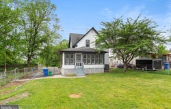 97 CHURCH STREET, THOROFARE, NJ 08086