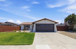 1254 Chelsea Pl, Manteca, CA 95336