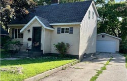 520 12th Street SW, Willmar, MN 56201