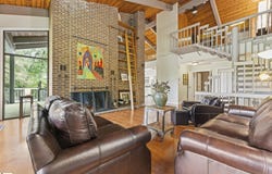 211 OLD TOWN Way, Simpsonville, SC 29681