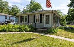 3649 N Wayne Avenue, Kansas City, MO 64116
