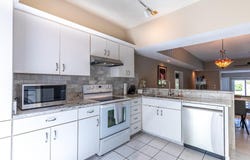 3320 SE Sandpiper Circle, Port Saint Lucie, FL 34952