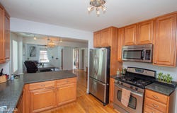 26 Center View Drive, Troy, NY 12180