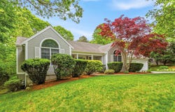 103 Falling Leaf Lane, Osterville, MA 02655