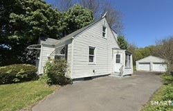 131 Bryden Terrace, Hamden, CT 06517