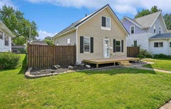 1127 NW 10th Street, CedarRapids, IA 52405