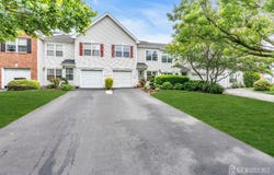 5 Ardmore Place, East Brunswick, NJ 08816