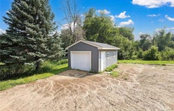 8001 Petunia Street, Victoria, MN 55386