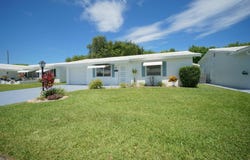 114 SW 8th Place, Boynton Beach, FL 33426