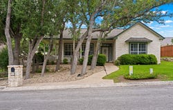 105 St Andrews Loop, Kerrville, TX 78028