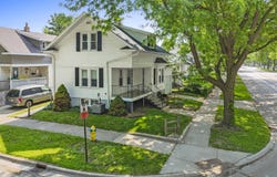 816 Dousman St, Green Bay, WI 54303
