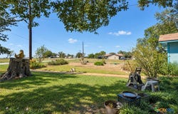 616 Lay Road, Lockhart, TX 78644