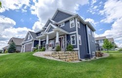 963 Brynhill Drive, Oregon, WI 53575