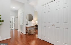 19370 MAGNOLIA GROVE Square, LEESBURG, VA 20176