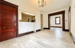 865 Kennard Street, Saint Paul, MN 55106