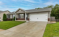 110 Chestnut Ridge Drive, Wright City, MO 63390