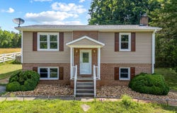 3450 HAPPY HOLLOW Road, Blacksburg, VA 24060