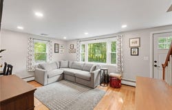103 Everglade Avenue, Warwick, RI 02886