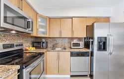 8310 NW 10th St, Pembroke Pines, FL 33024