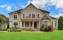 7 Brookline Court, Wading River, NY 11792