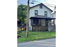 7620 Francis Street, Masury, OH 44438