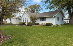 1011 N 10th Street, Elwood, IN 46036