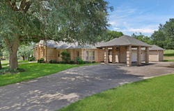 1202 Vera Lane, Kennedale, TX 76060