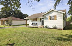 3034 Maple Avenue, Groves, TX 77619