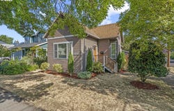 6849 SE KNIGHT ST, Portland, OR 97206