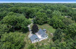 114 Blackberry, DIXON, IL 61021