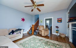 159 CENTRE AVENUE, LEESPORT, PA 19533