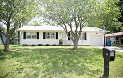 203 SKYLINE Drive, Marion, IL 62959