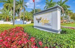 510 S Cortez Dr, Pompano Beach, FL 33068