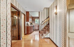 380 Quaker St, Northbridge, MA 01534