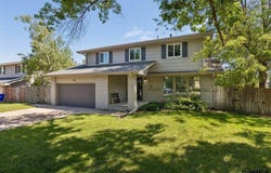 901 Sally Street, Papillion, NE 68046