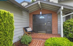 425 Roanoke Dr, Martinez, CA 94553
