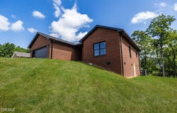 134 Patriots Crossing Crossing, Greeneville, TN 37745