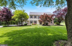 1099 ARMSTRONG CT, WAYNE, PA 19087