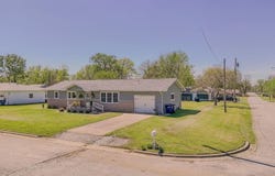 2009 Washington Avenue, Baxter Springs, KS 66713