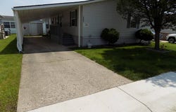 26607 Teton Lane, Flat Rock, MI 48134